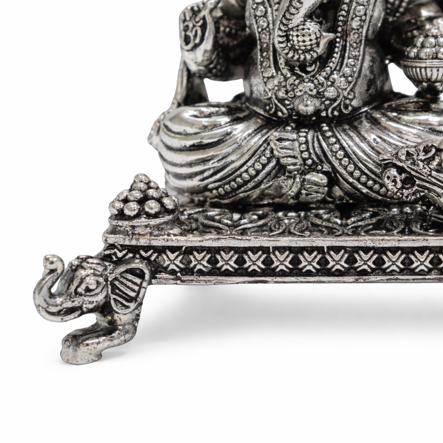 Laxmi Ganesh Ji Idol with Choki
